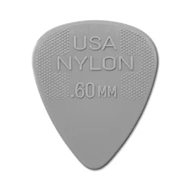 Dunlop Nylon standard pengető 0.60