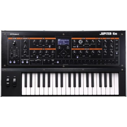 Roland Jupiter-XM szintetizátor