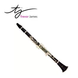 Trevor James klarinét